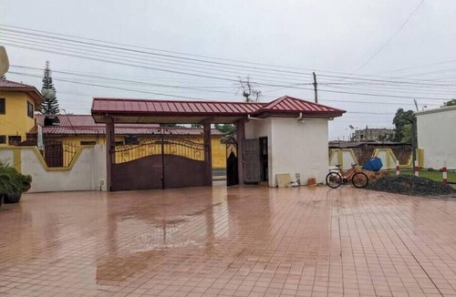 Osu Klottey Apartment | Deluxe serviced apartment at East Legon - 4010