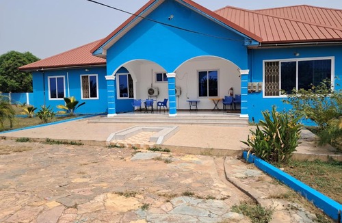 Koforidua Hotel | Dexxy's Palace Hotel
