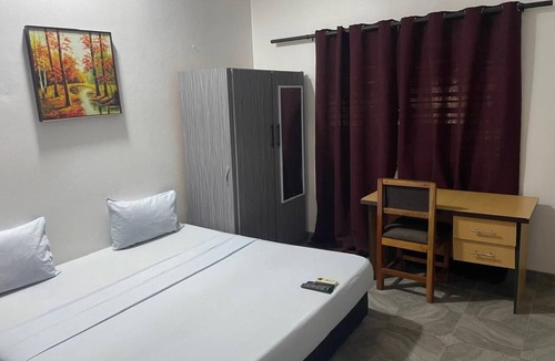 Cape Coast Hotel | Eden Lodge