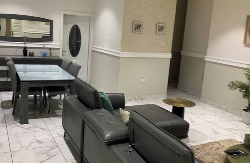Teshie Apartment | El Exclusive Apartment
