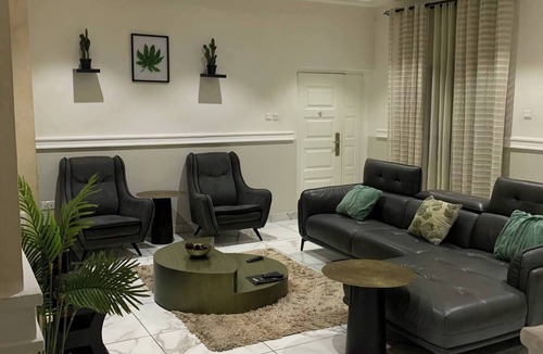 Teshie Apartment | El Exclusive Apartment