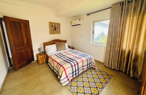 Labadi Apartment | Elegant 2-Bedroom Apartment in La, Accra