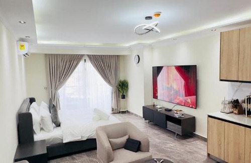 Labone Apartment | Elite Luxury Suites at Floria Residence