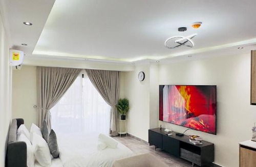 Labone Apartment | Elite Luxury Suites at Floria Residence