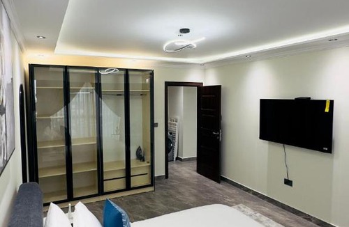 Labone Apartment | Elite Luxury Suites at Floria Residence