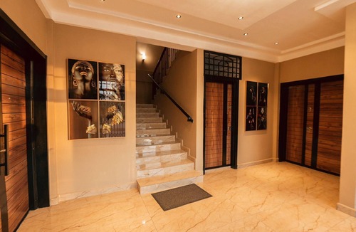 Accra Apartment | EllaVista Residence