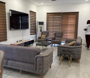 Sakumono Apartment | Emmy's 3 Bedroom Apartment
