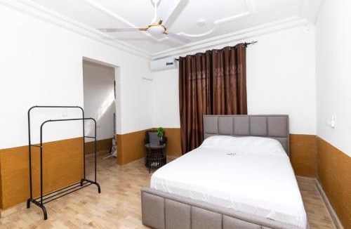 Nopendaw House | EnT GuestHouse