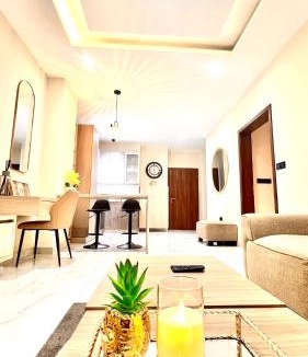 Accra Apartment | Essence Luxury 1 bedroom Suite, Airport-Accra