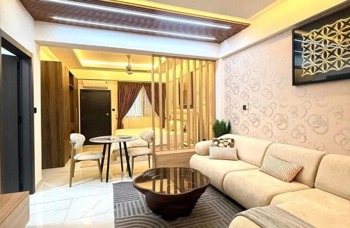 Tema Hotel | Estaaron Crave