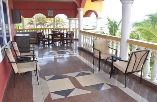Prampram Villa | Exclusive Beachfront Mediterranean Villa near Tema