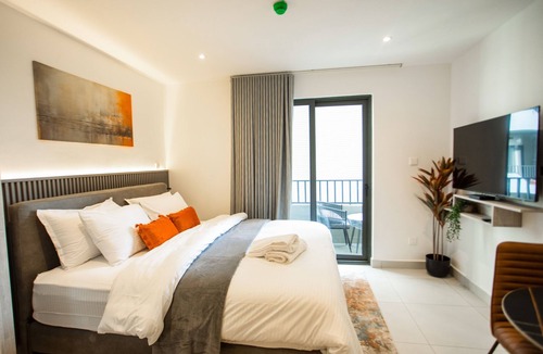 Accra Apartment | Exclusive New Executive Studio Apartment at The Bantree