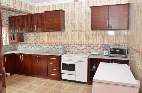 Adenta Villa | Executive 4 Bedroom Fully Furnished Luxurious Vacation Home; A Perfect Home Away