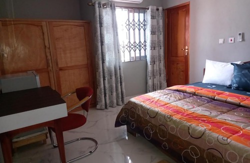 Tarkwa Hotel | Felman Hotel