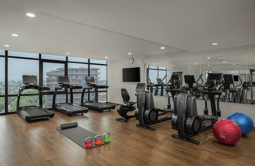 Accra Hotel | Four Points® by Sheraton Accra Airport Hotel