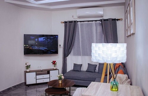 Lome House | Furnished villa located in Hédzranawoé, not far from the airport