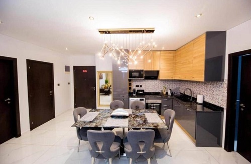 Teshie Apartment | G&L Luxury at The Signature Apartment 2 BR