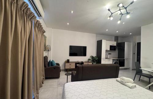 North Ridge Apartment | Gem of Signature