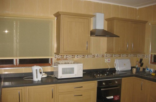 Adenta House | Ghouse - Ideal For Friends family And Corporate