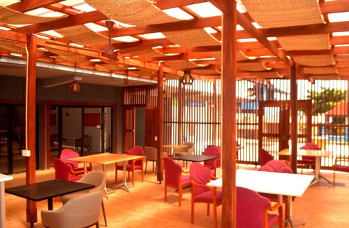 Accra Hotel | Hansonic Hotel