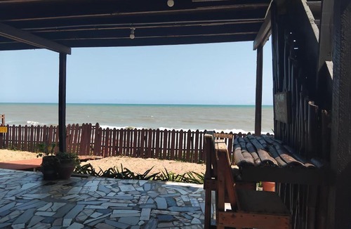 Langma Bed & Breakfast | Hibiscus Retreat House