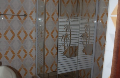 Aburi Bed & Breakfast | HighLander Guest House