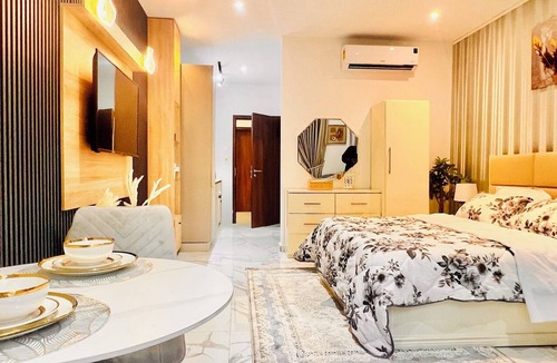 Greenhill Apartment | Hilton Essence Studio, Airport-Accra