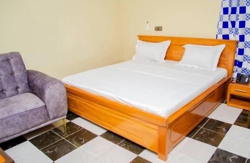 Kara Hotel | HOTEL COLLINE D'OR