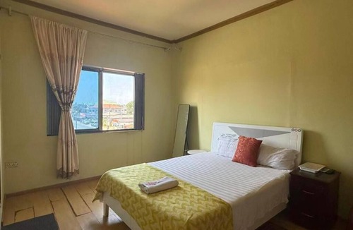 Osu Klottey Hotel | Huayun Primier Hotel