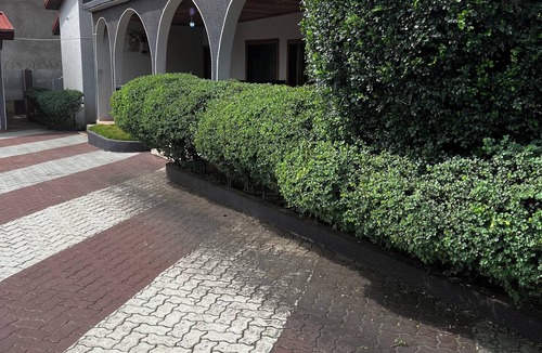 East Legon House | Ideal Blend of Style & Location – Spacious 5-Bedroom Home in East Legon