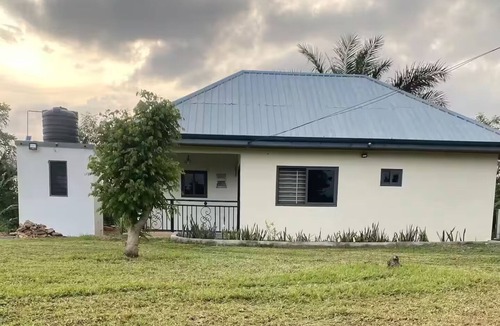 Nsawam House | Immanuel’s Garden