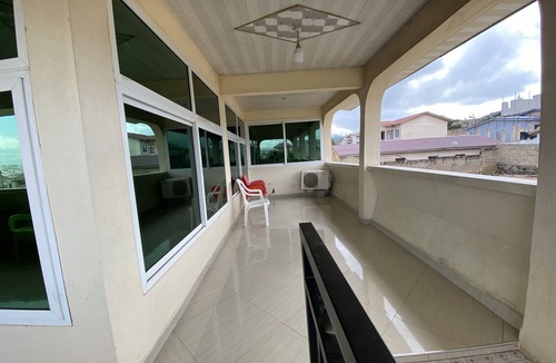 Nungua House | Jacuzzi Penthouse Suite