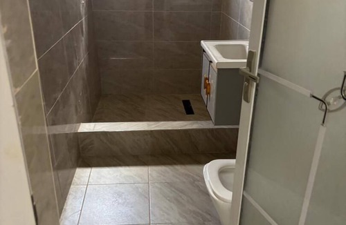 Obuasi Hostel | KELNESSA HOTEL