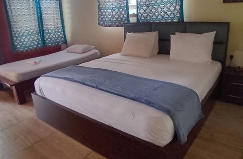 Ampenyi Hotel | Ko-Sa Beach Resort