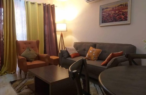 Kweiman House | Kryx Apartment (Oyarifa Green hill)