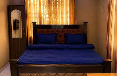 Mile 11 Hotel | Kwae Delux Hotel