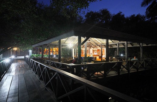 Labadi Hotel | Labadi Beach Hotel