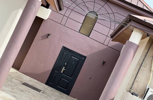 Santeo Apartment | Letstayroyal luxury Apartment not far from kotoka international airport and Mall