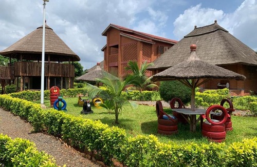 Maritime Region Hotel | Livingstones ECOVILLAGE