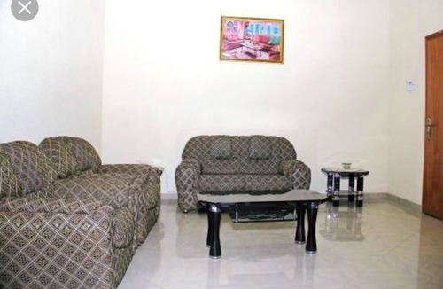 Accra Hotel | Lou Ralph Hotel