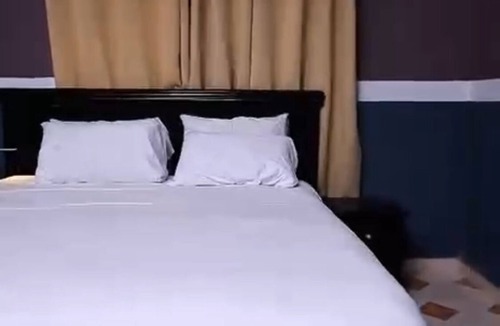 North Ridge Apartment | Lovely 3-bedrooms apartment with AC in vibrant Accra