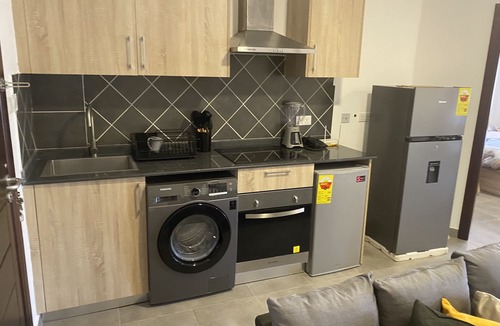 Osu Klottey Apartment | Lovely & cozy 1 bedroom serviced apartment