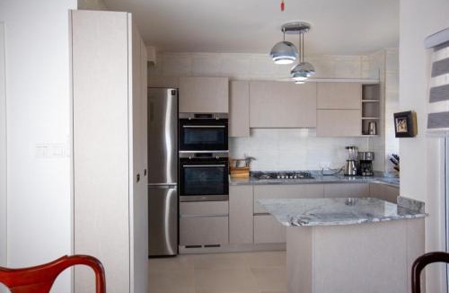 Nungua Apartment | LuxDomus
