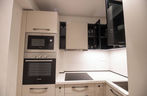 North Ridge Apartment | Luxurious 1 bedroom apartment 310 with unlimited WiFi and AC