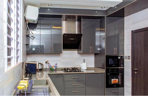 Madina House | Luxurious Modern 2 bedroom house at Lakeside