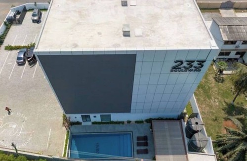 Labadi House | Luxury Cases -Apt28