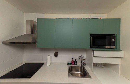 Dzorwulu Apartment | Luxury Home Airport Res Area 8 mins Kotota Int Airport