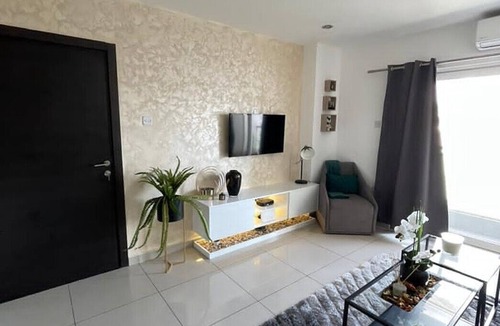 East Legon Apartment | Luxury One Bedroom at the Gallery
