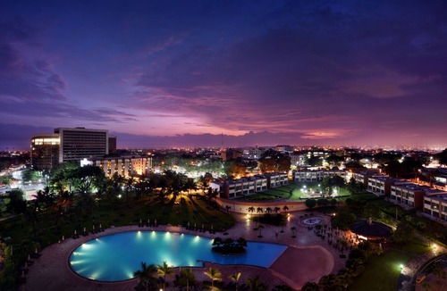 Victoria Borg Hotel | Mövenpick Ambassador Hotel Accra