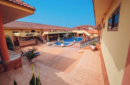 Koforidua Hotel | Mac-Dic Royal Plaza Hotel